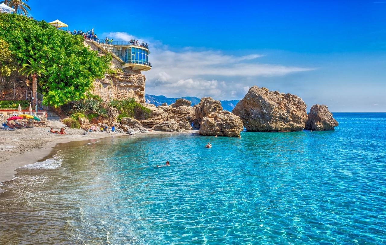 Torrecilla Sirena Beach Nerja Exteriér fotografie